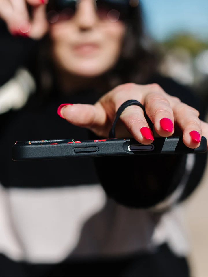 Black Cherry - Image 3